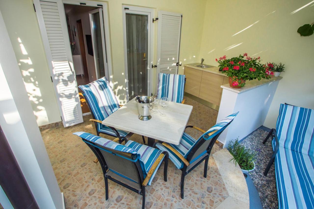 Apartment Bela Πόρετς Εξωτερικό φωτογραφία
